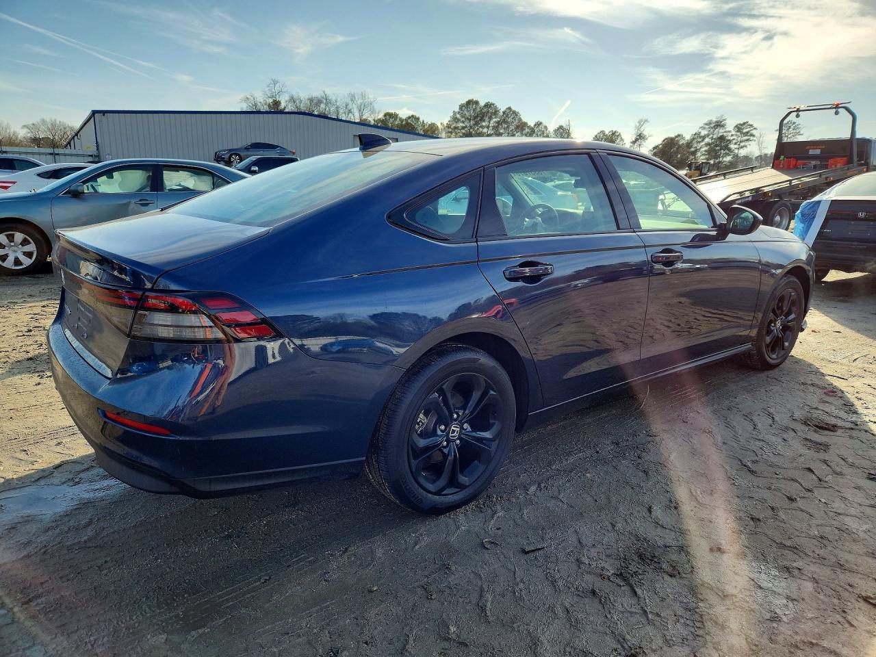 2025 Honda Accord Se - Image 3