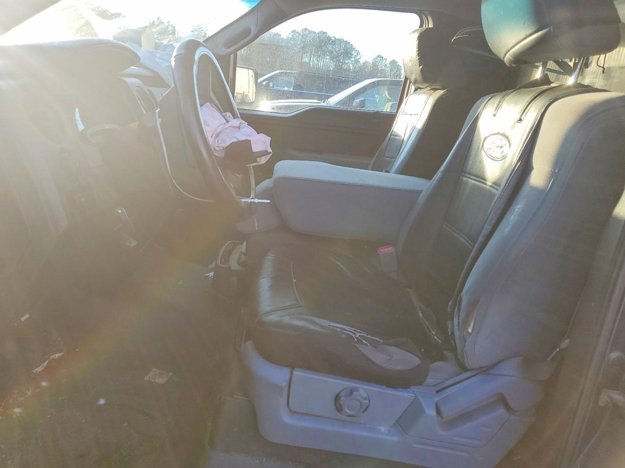 2013 Ford F150 - Фото 7
