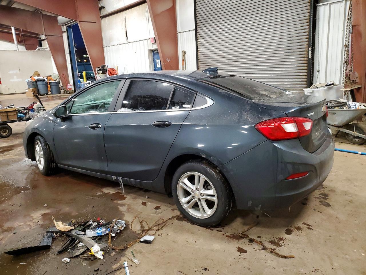 2018 Chevrolet Cruze Lt - Фото 2