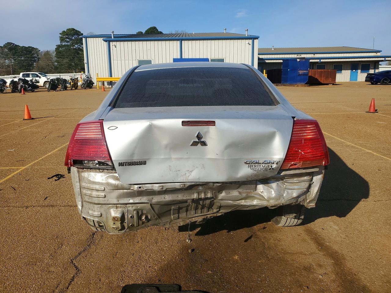 2008 Mitsubishi Galant Es - Image 6