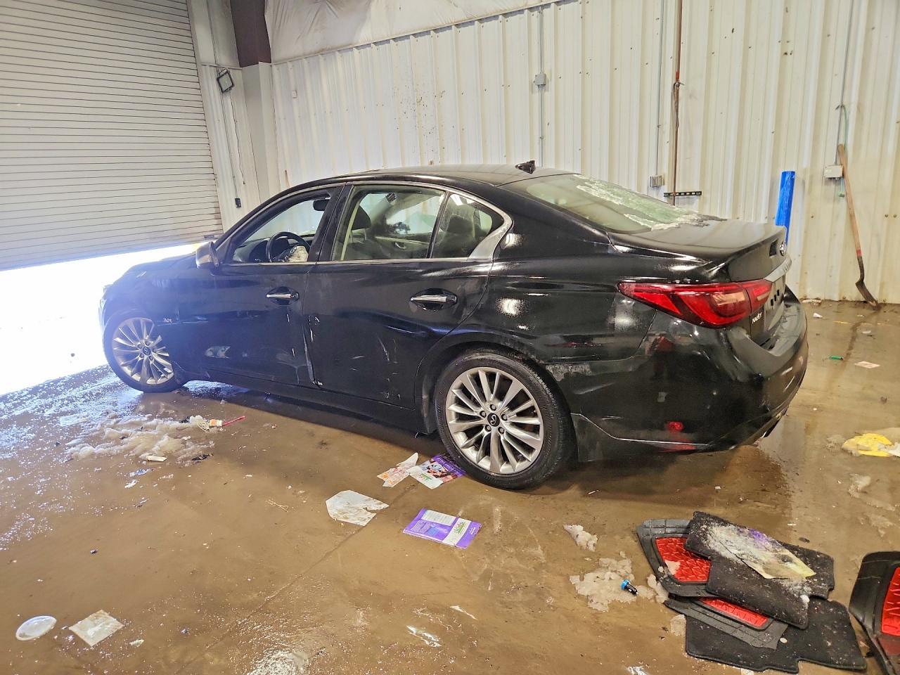 2019 Infiniti Q50 3.0T Luxe - Image 2