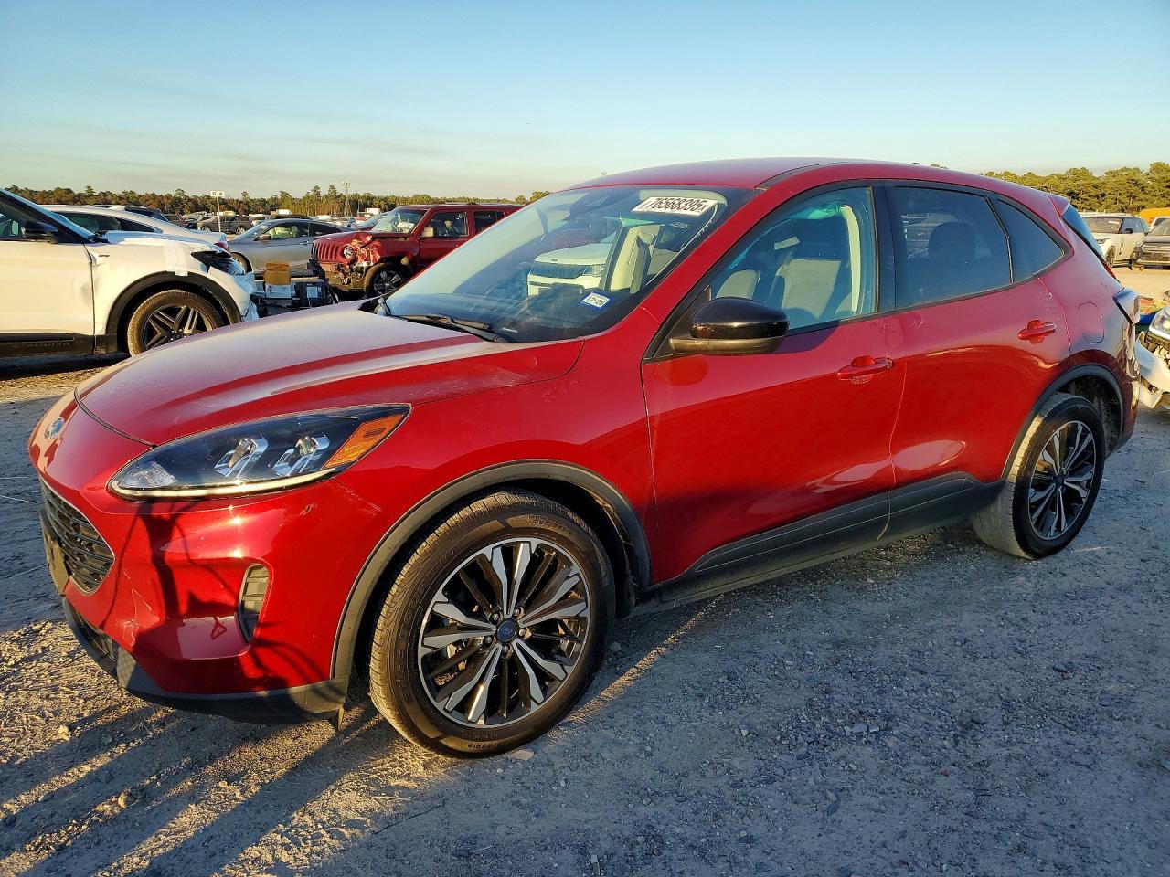 2022 Ford Escape Se