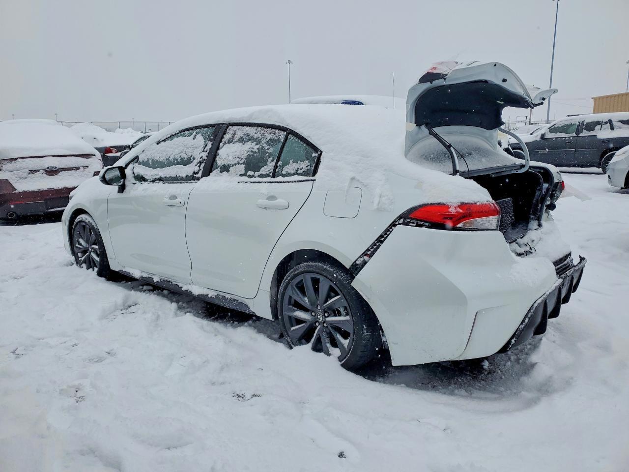 2025 Toyota Corolla Se - Фото 2