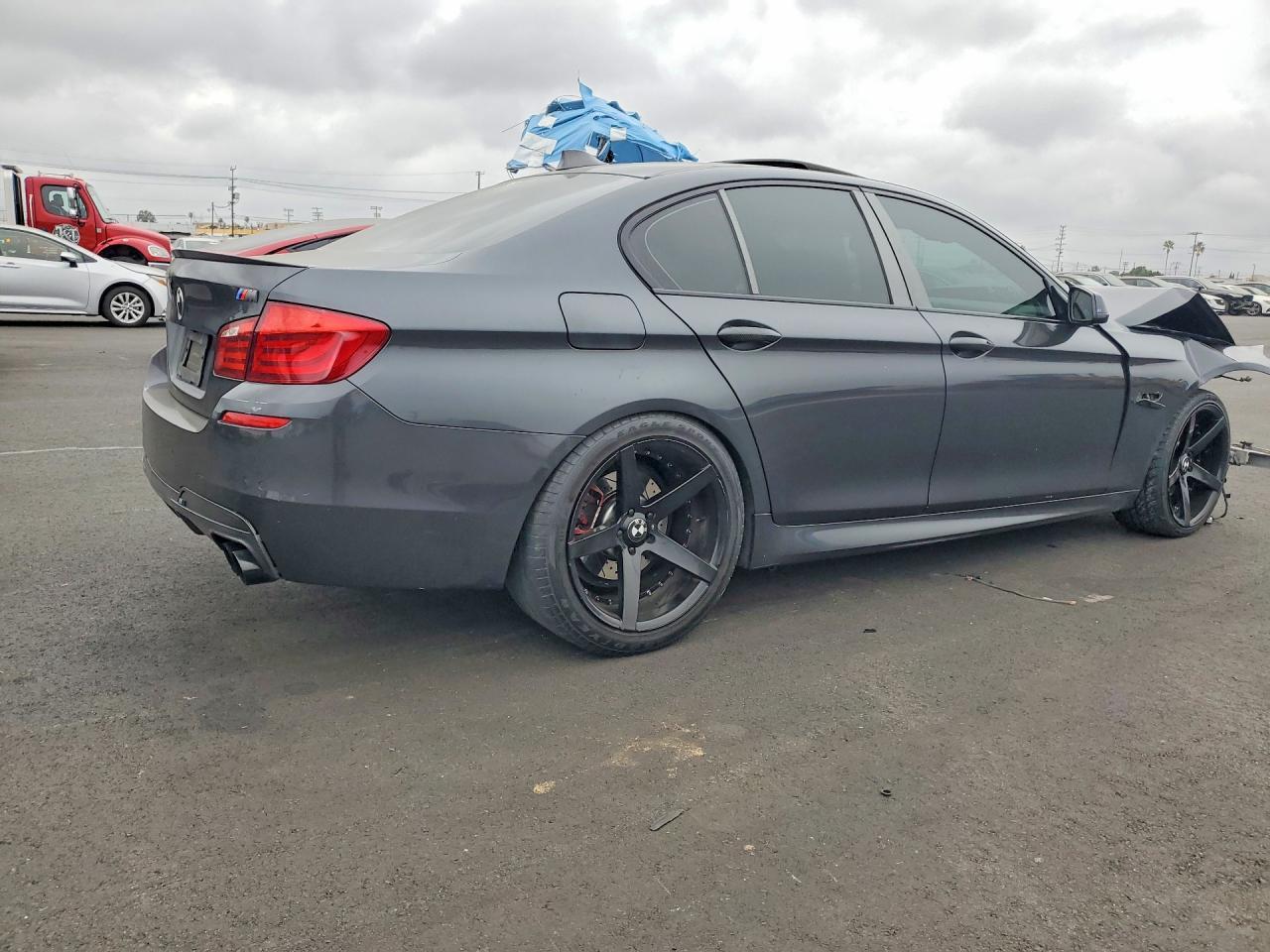 2011 BMW 535 I - Image 3