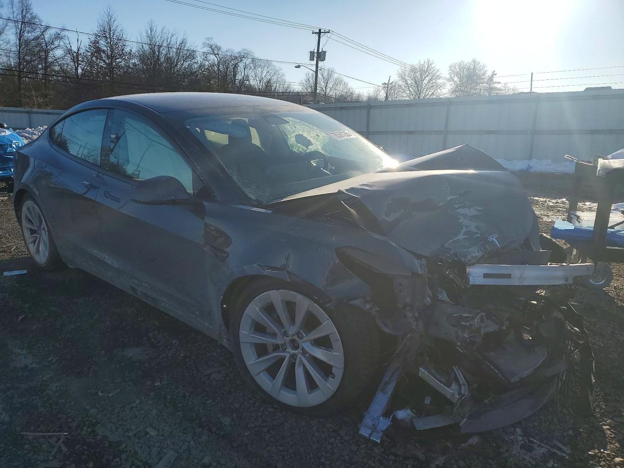 2023 Tesla Model 3 - Image 4