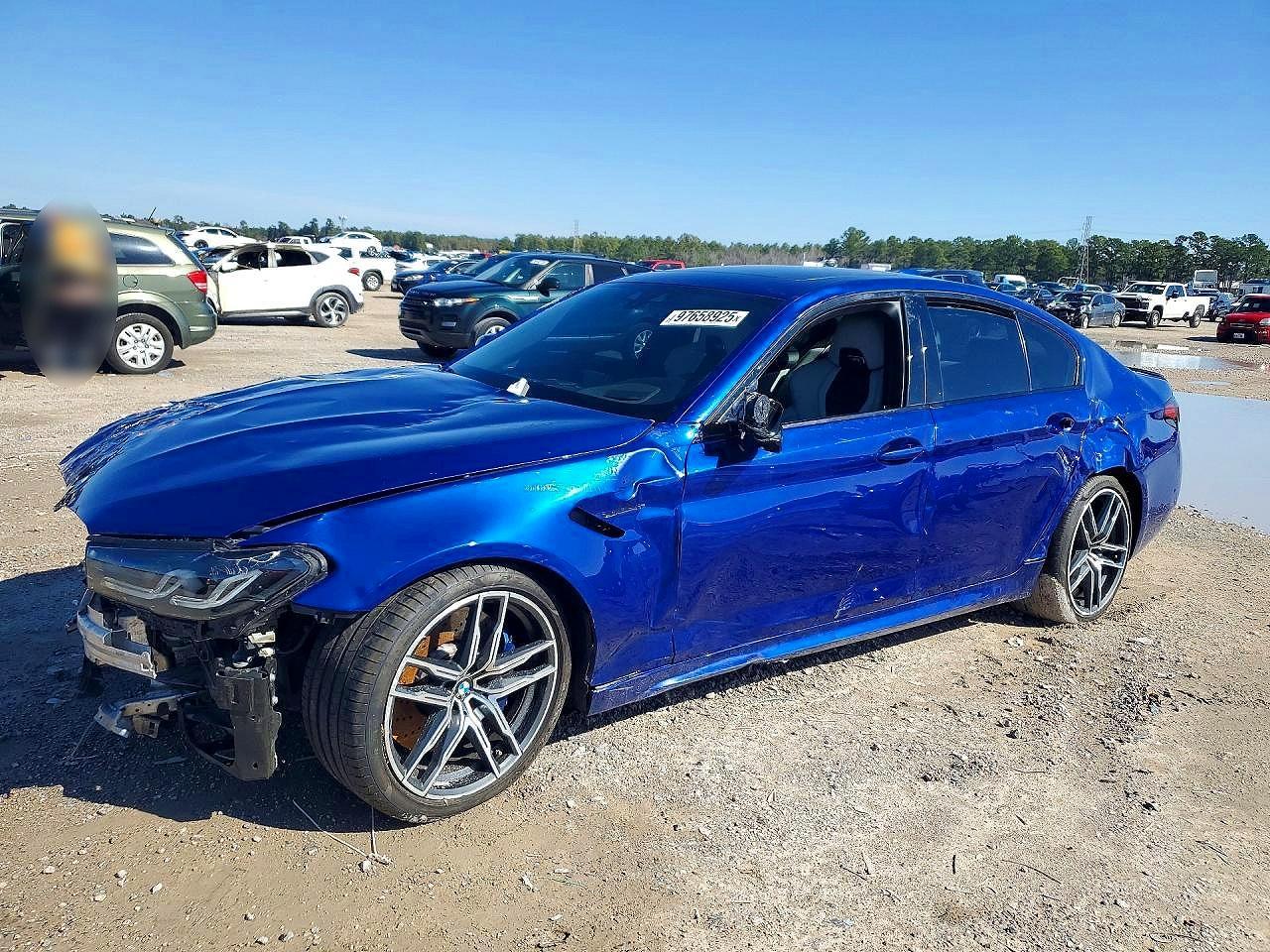 2022 BMW M5 - Фото 2