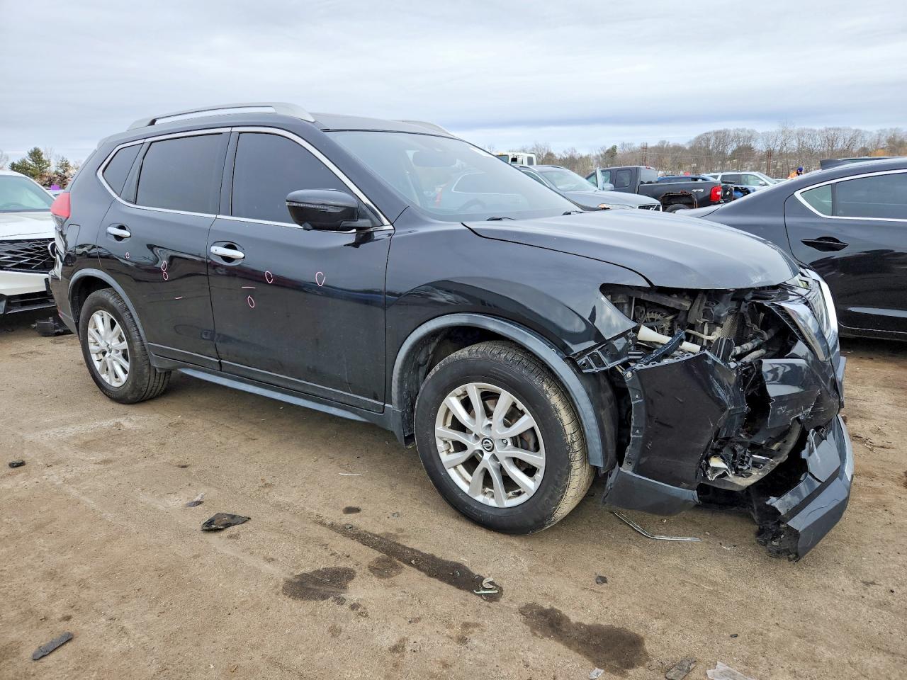 2017 Nissan Rogue S - Фото 4