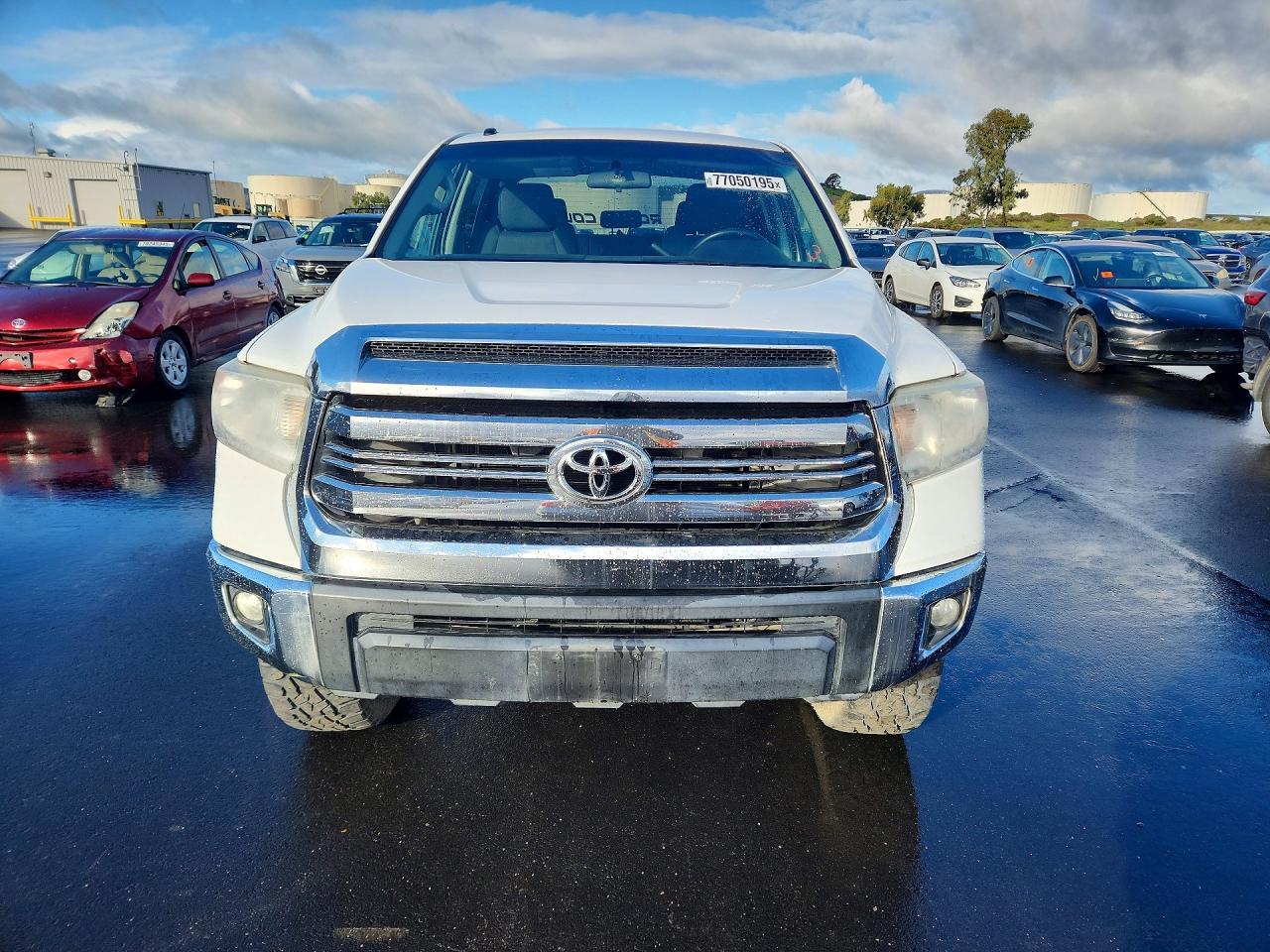 2016 Toyota Tundra Crewmax Sr5 - Image 5