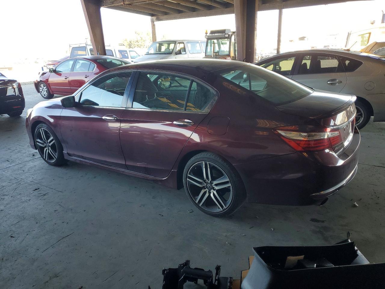 2017 Honda Accord Sport - Image 2
