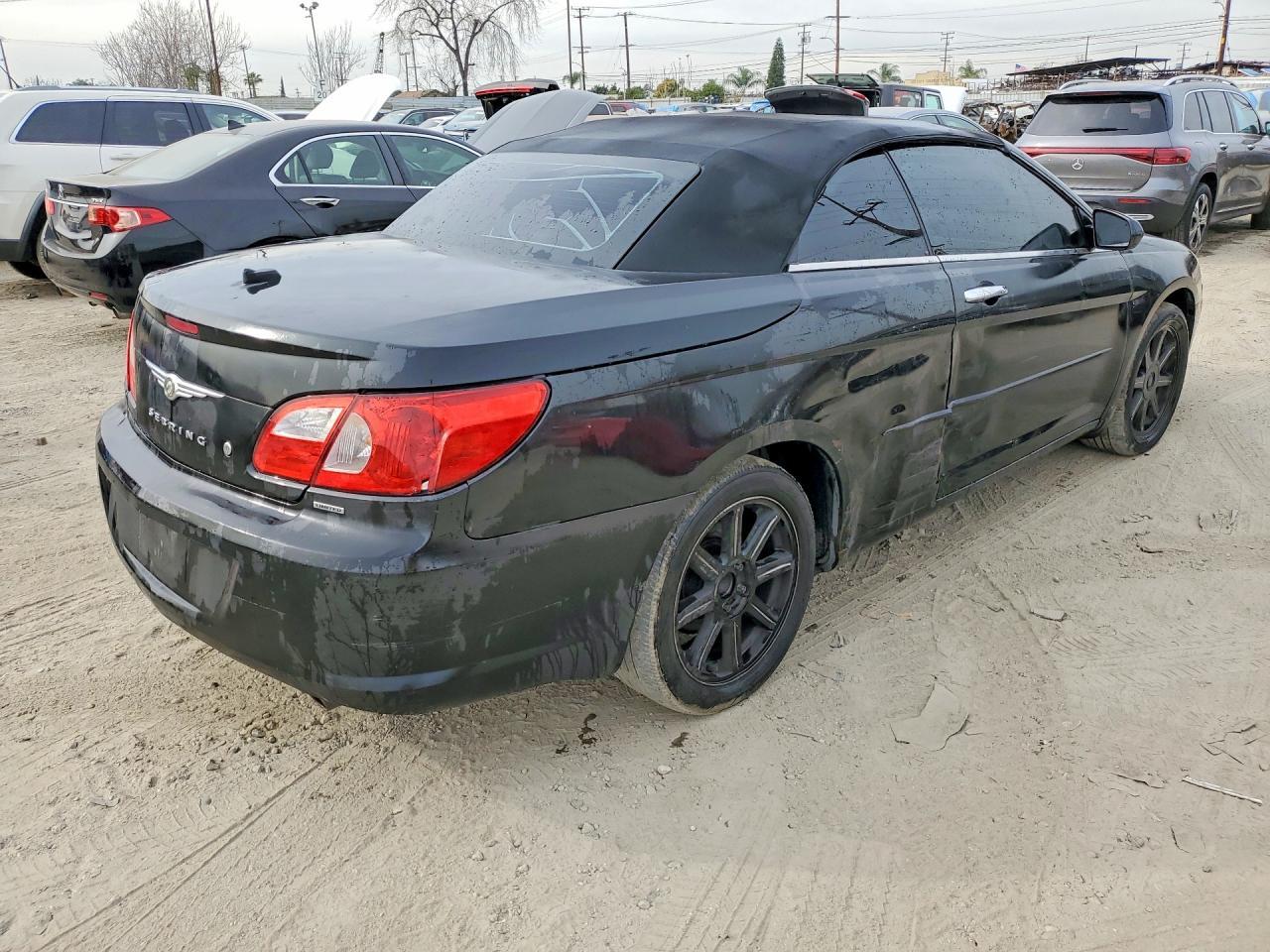 2008 Chrysler Sebring Limited - Image 3