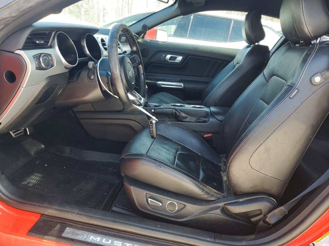 2019 Ford Mustang - Фото 7