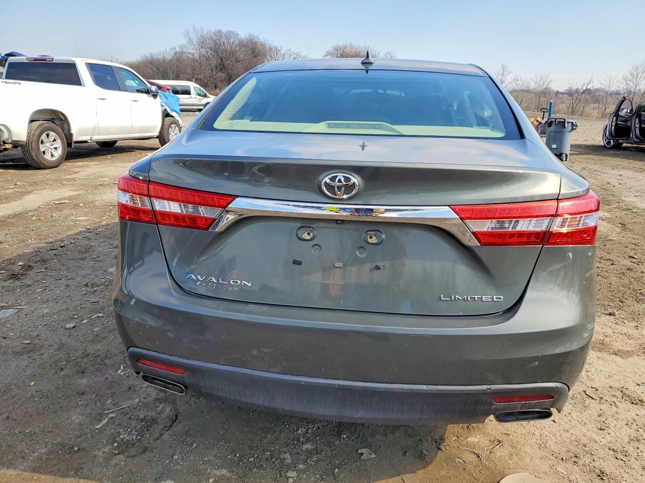 2013 Toyota Avalon Base - Image 6