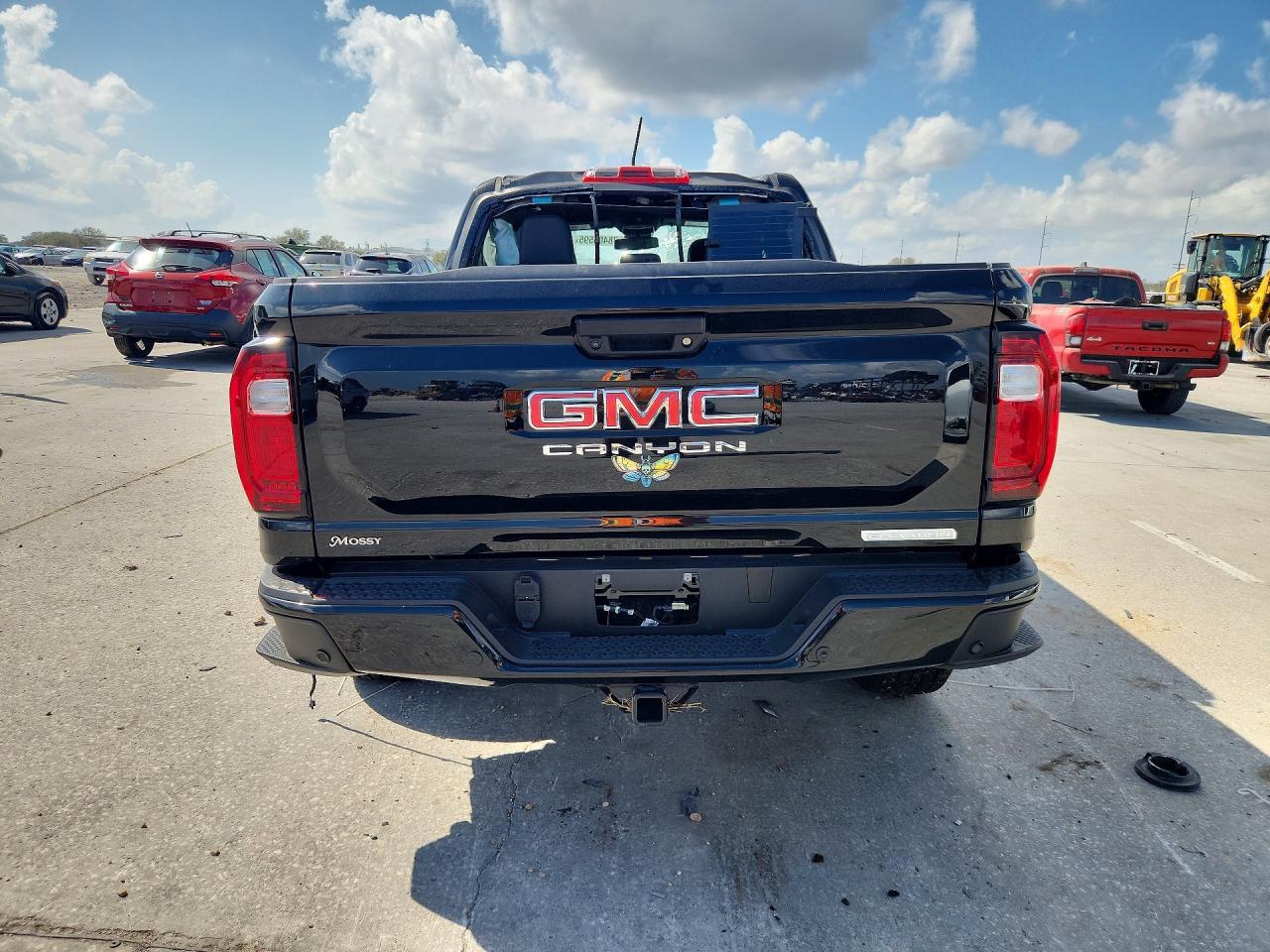 2025 GMC Canyon Elevation - Фото 6
