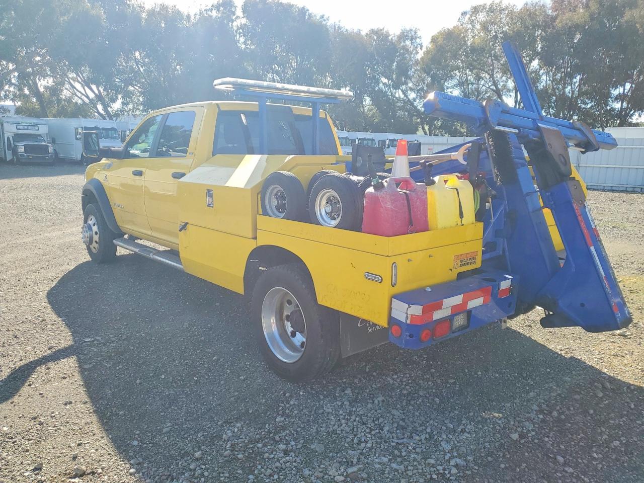2021 Ram 5500 - Wrecker Tow Truck ** R & D * Cln Title * Pri Aaa Fleet ** - Image 2