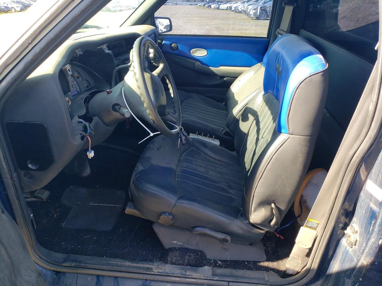 1999 Chevrolet S Truck S10 - Фото 7