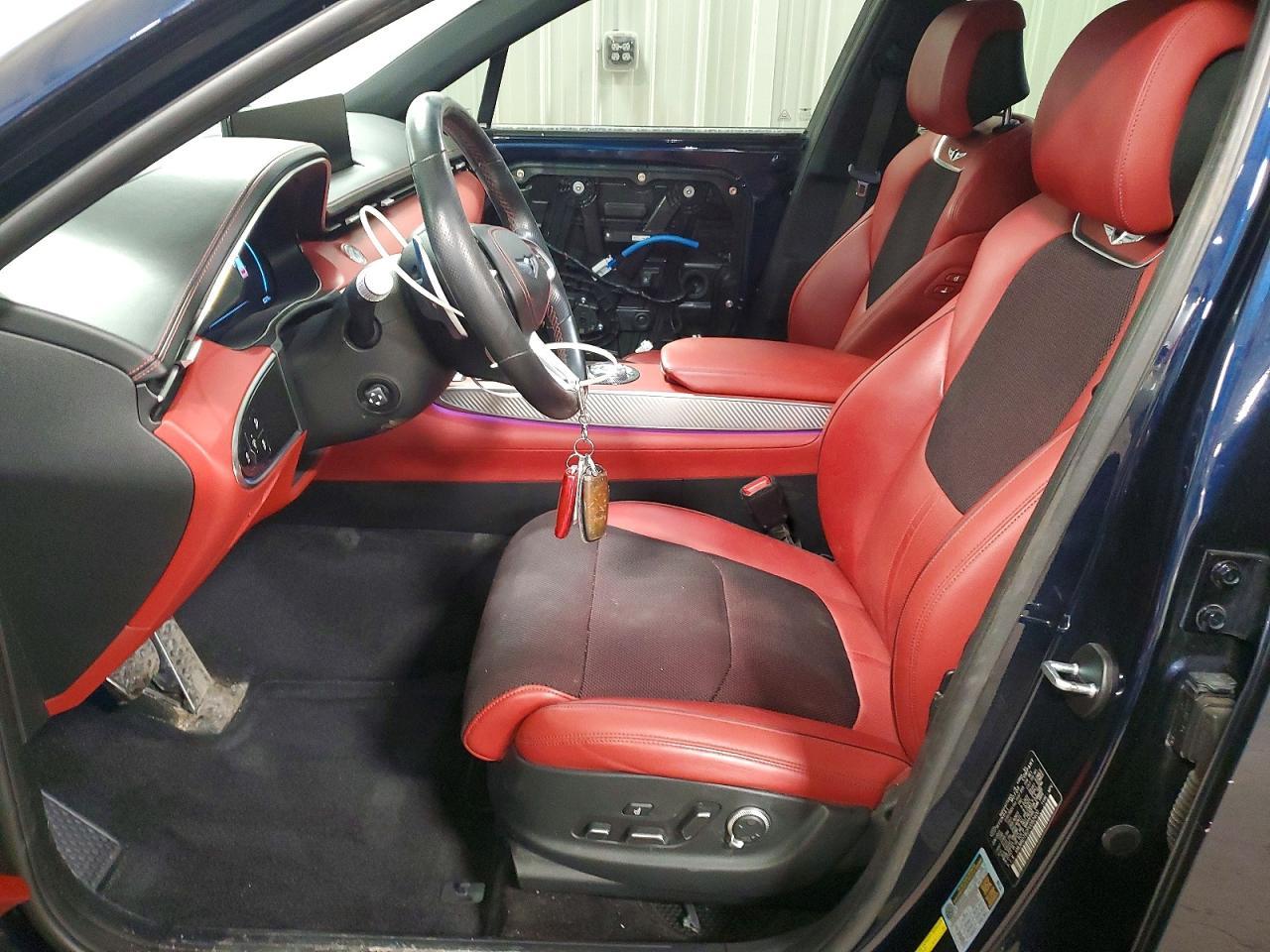 2023 Genesis Gv70 - Image 7