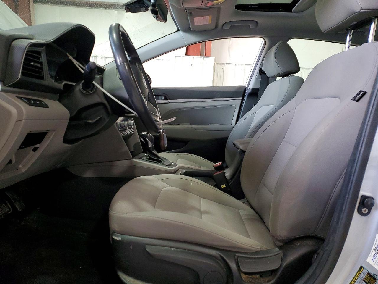 2019 Hyundai Elantra Sel - Фото 7
