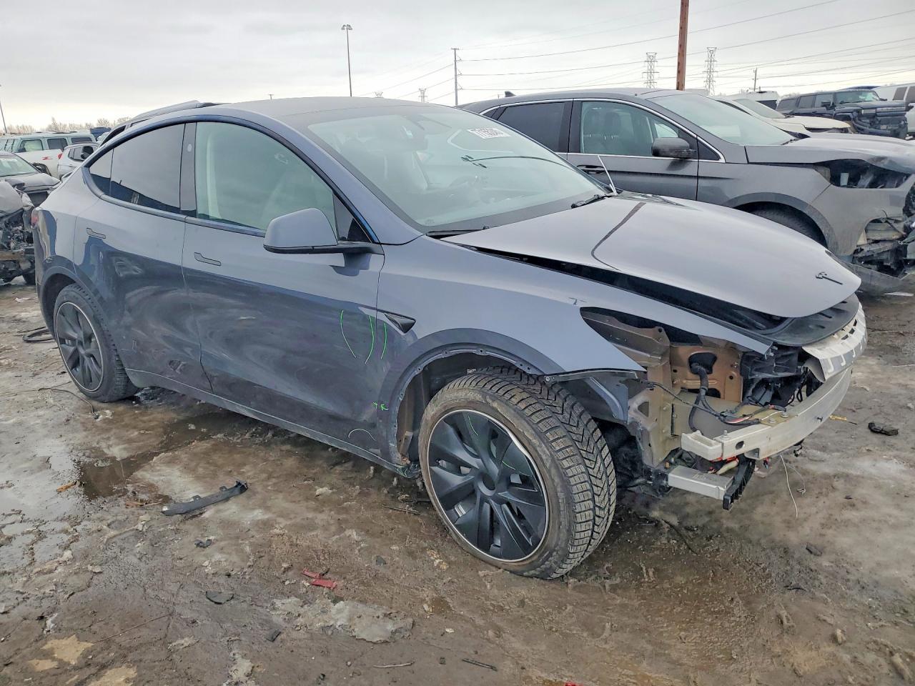 2023 Tesla Model Y - Image 4