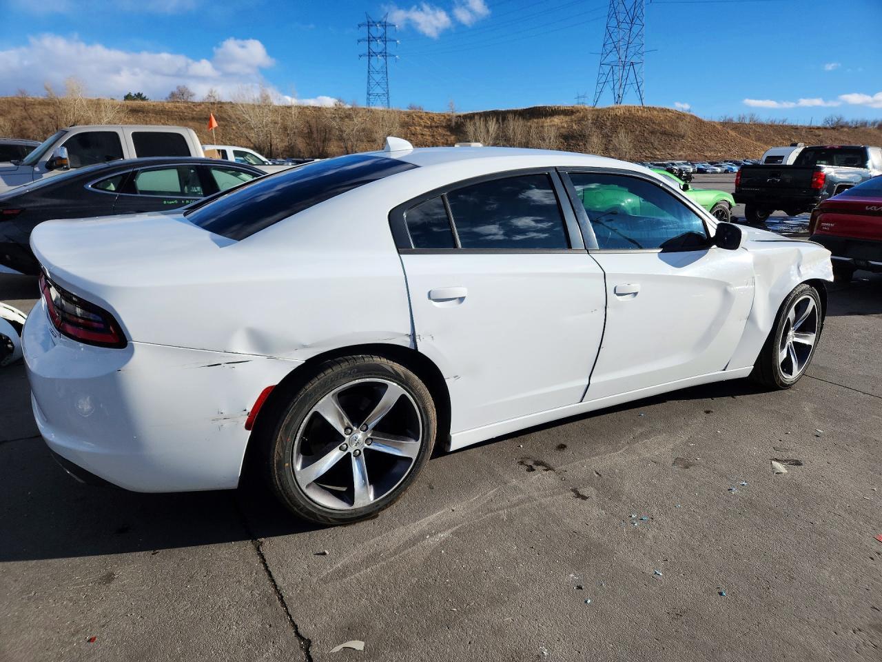 2017 Dodge Charger Sxt - Фото 3