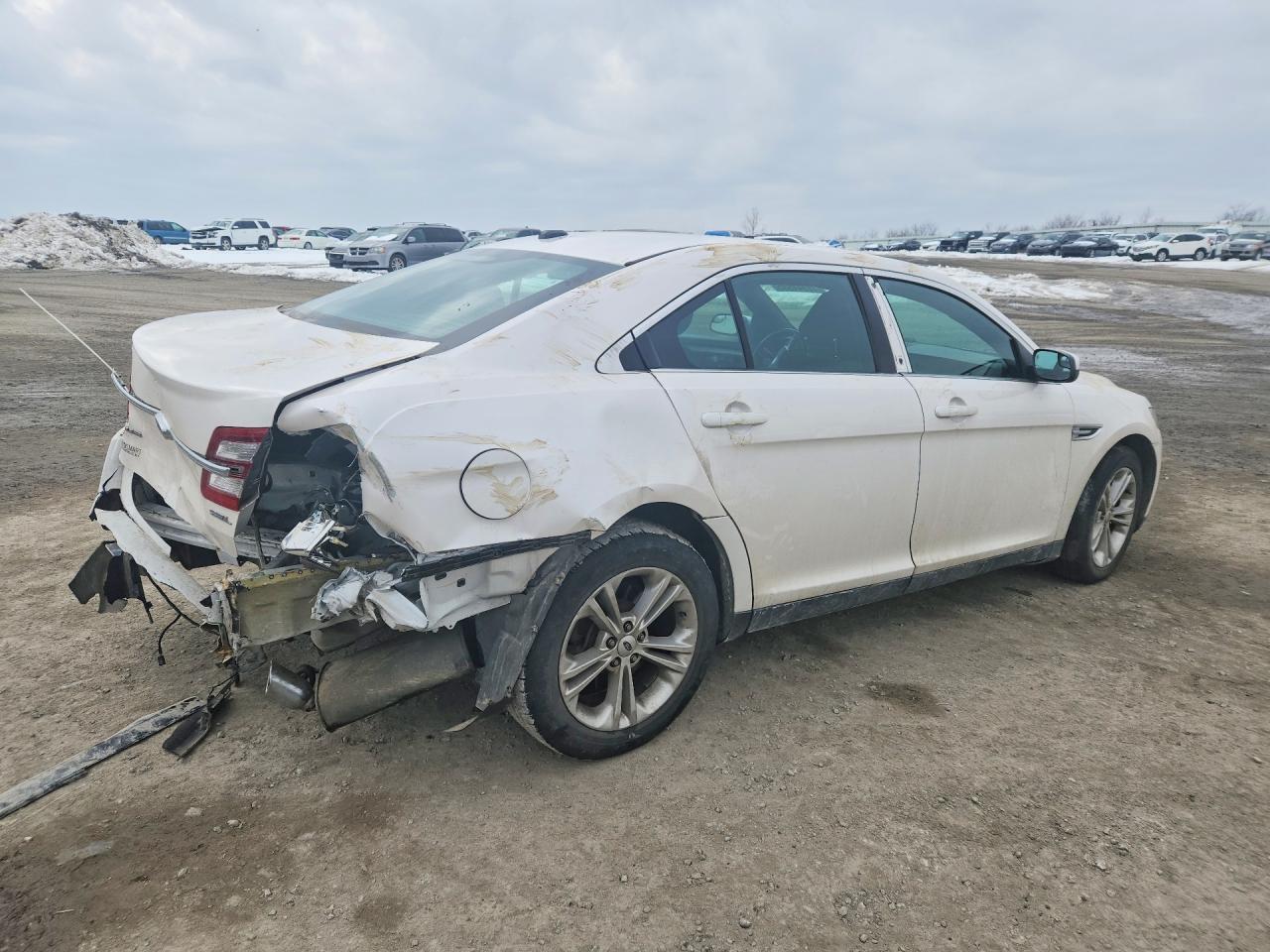 2019 Ford Taurus Sel - Image 3