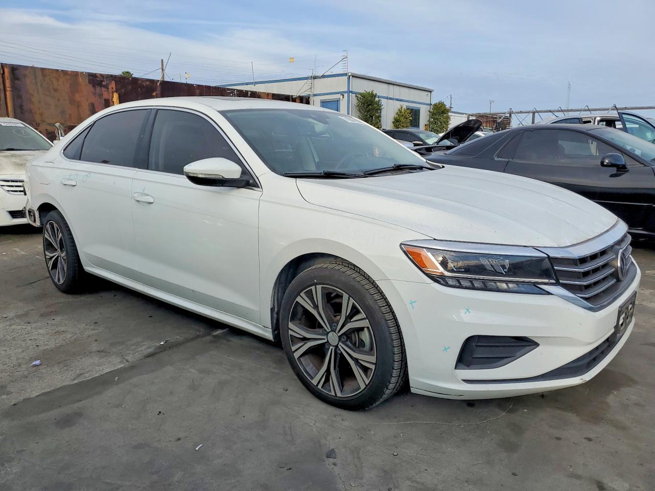 2021 Volkswagen Passat Se - Фото 4