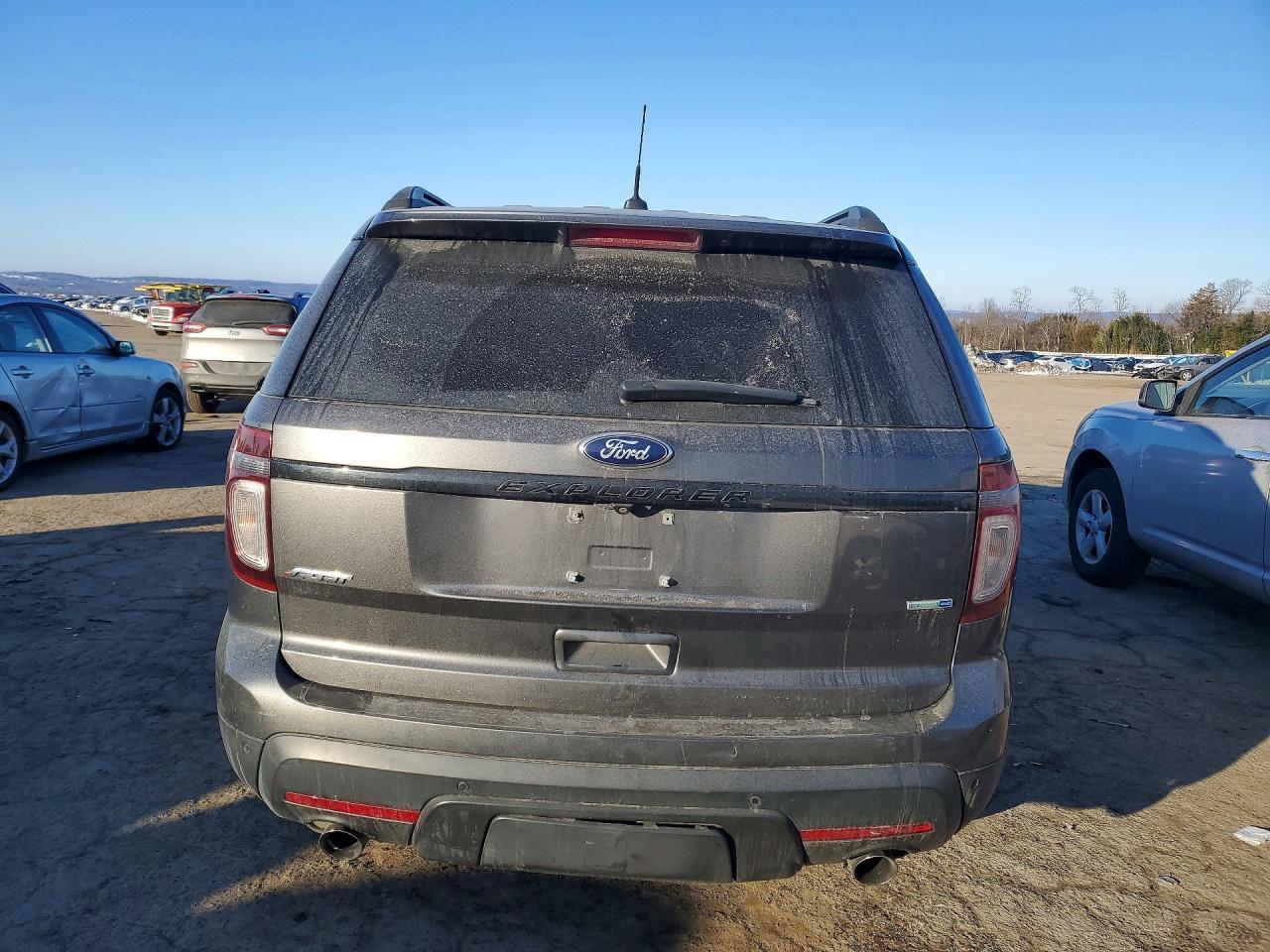 2015 Ford Explorer Sport - Image 6