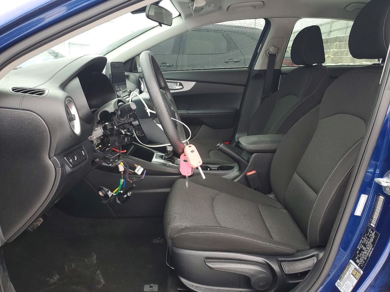 2022 Kia Forte Fe - Image 7