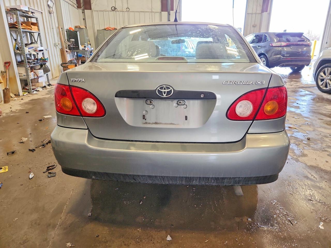 2004 Toyota Corolla Ce - Фото 6