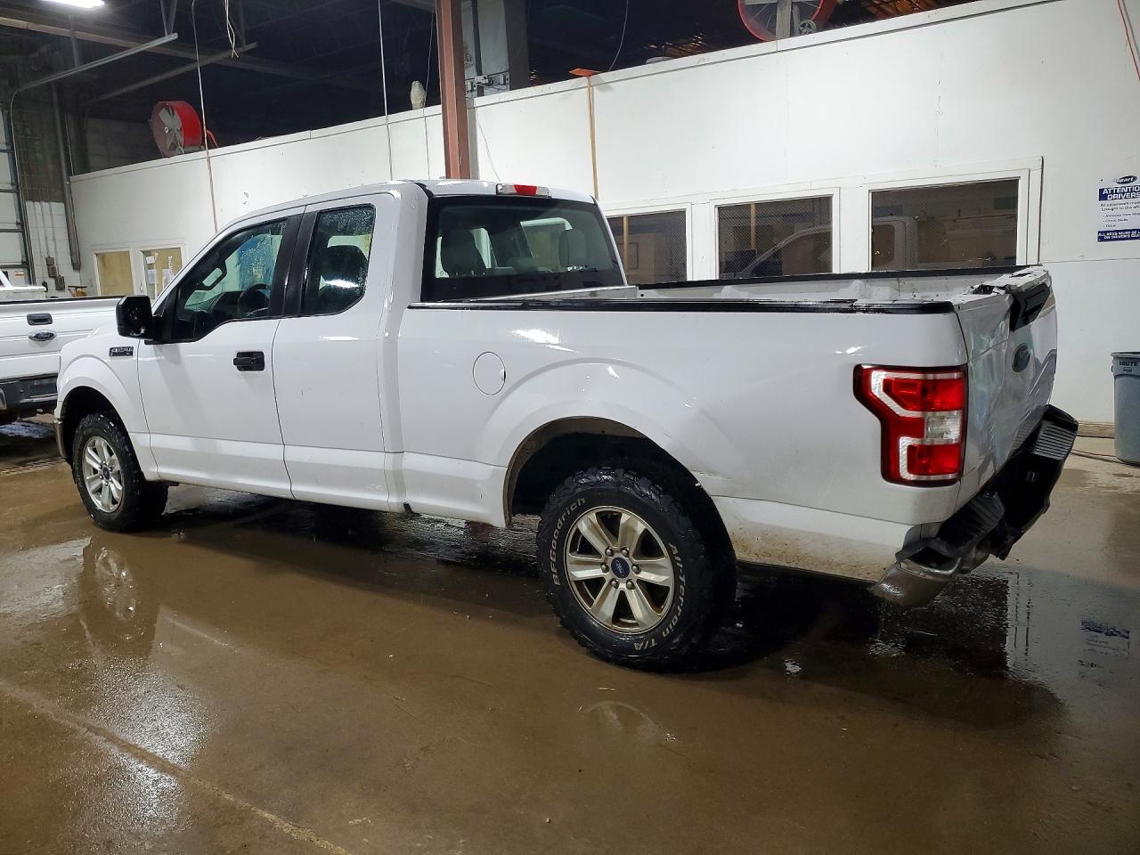 2019 Ford F150 Super Cab - Фото 2