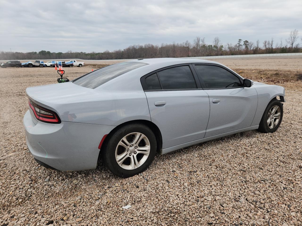 2021 Dodge Charger Sxt - Фото 3