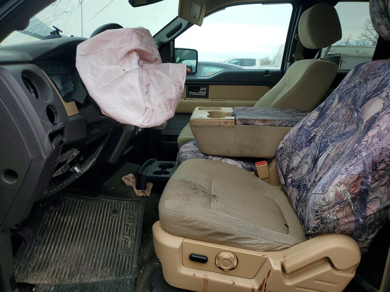 2012 Ford F150 Super Cab - Фото 7