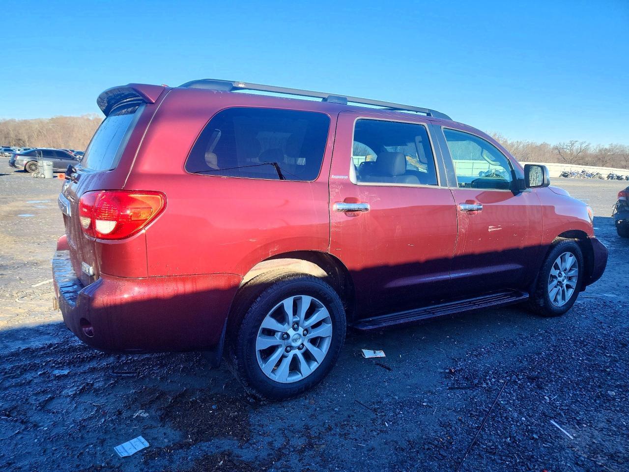 2011 Toyota Sequoia Limited - Фото 3