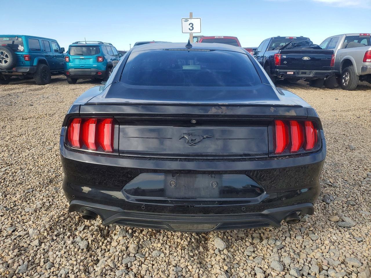 2022 Ford Mustang - Image 6