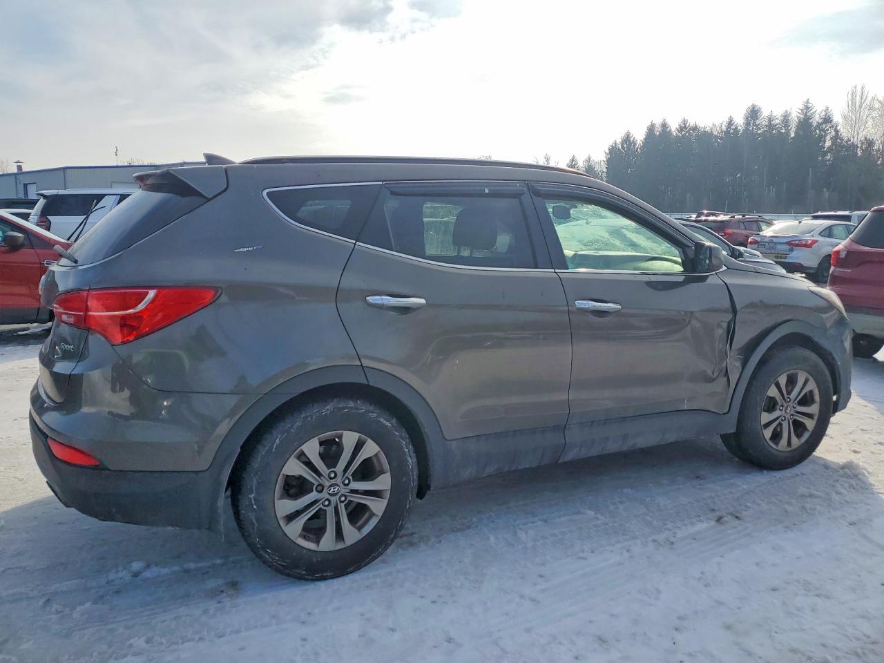 2013 Hyundai Santa Fe Sport 2.4L - Image 3