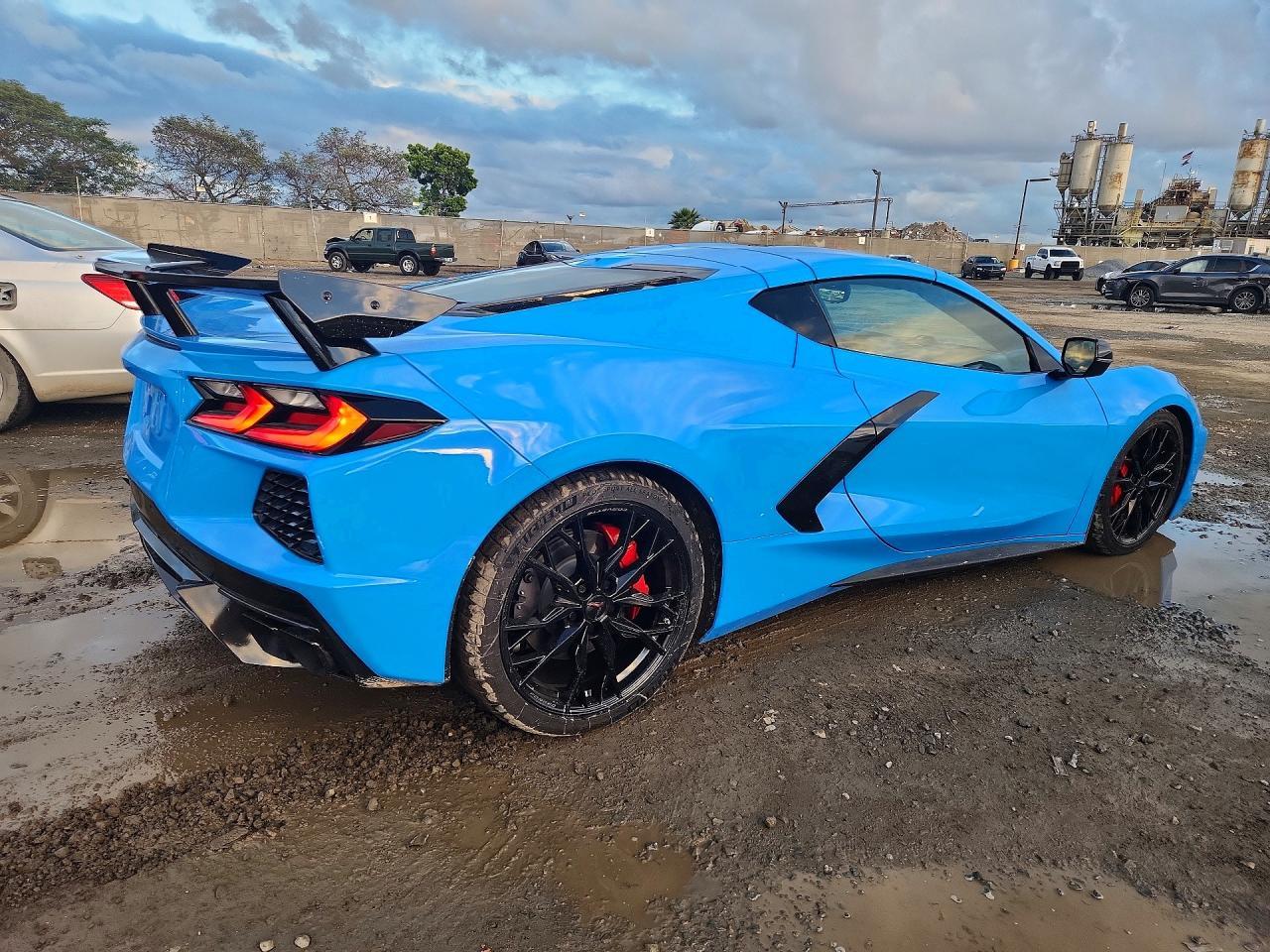2023 Chevrolet Corvette Stingray 2Lt - Image 3