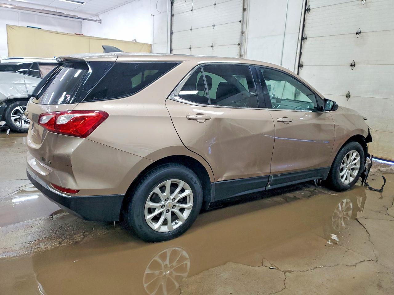 2018 Chevrolet Equinox Lt - Фото 3