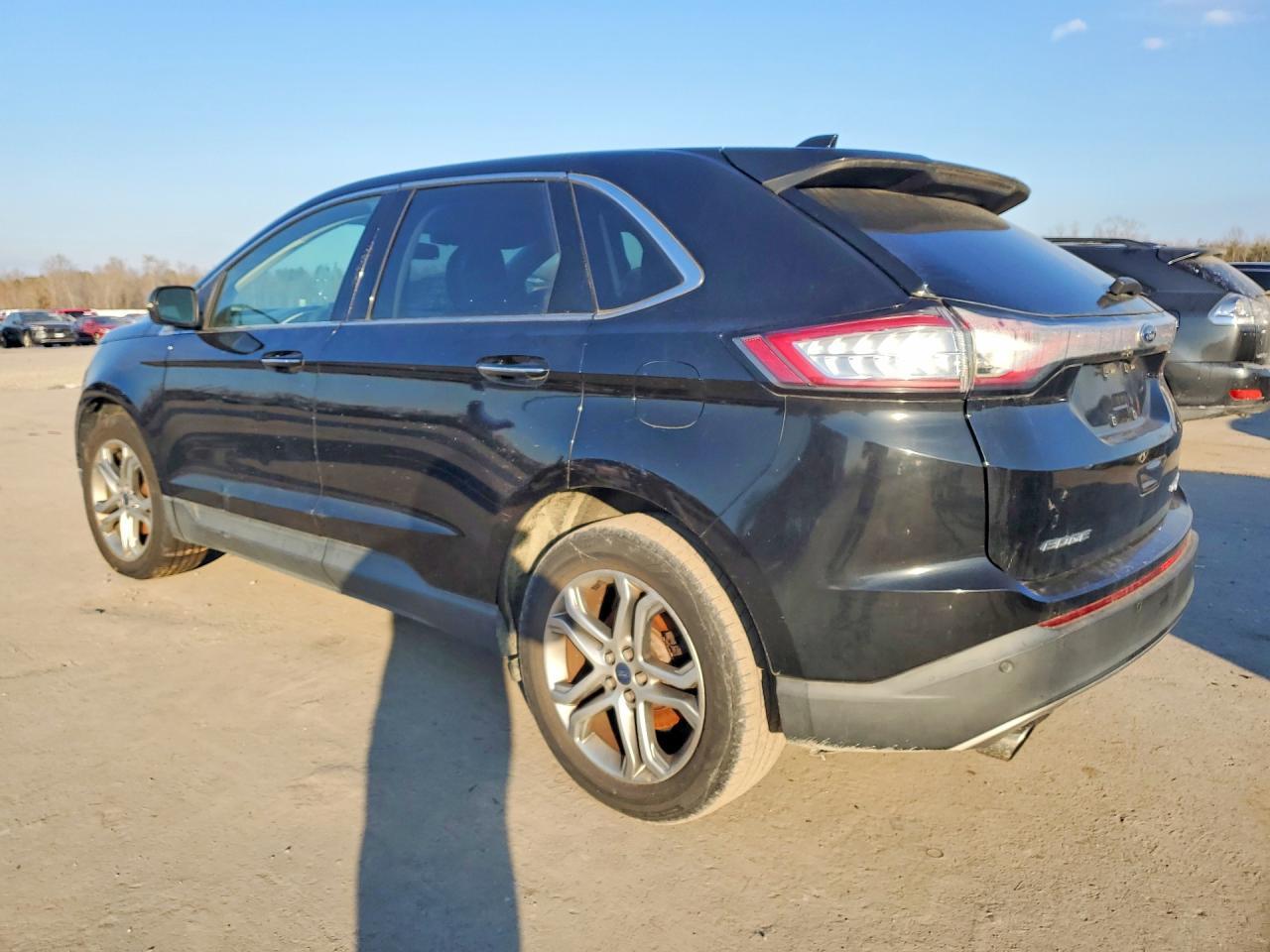 2016 Ford Edge Titanium - Фото 2