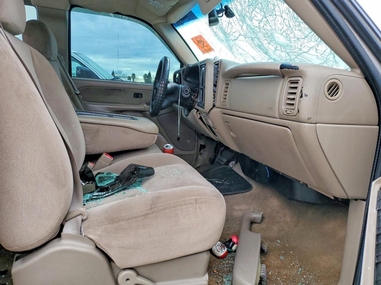 2003 GMC New Sierra C1500 - Фото 7