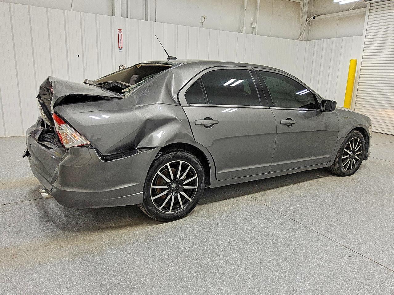 2012 Ford Fusion Se - Фото 3