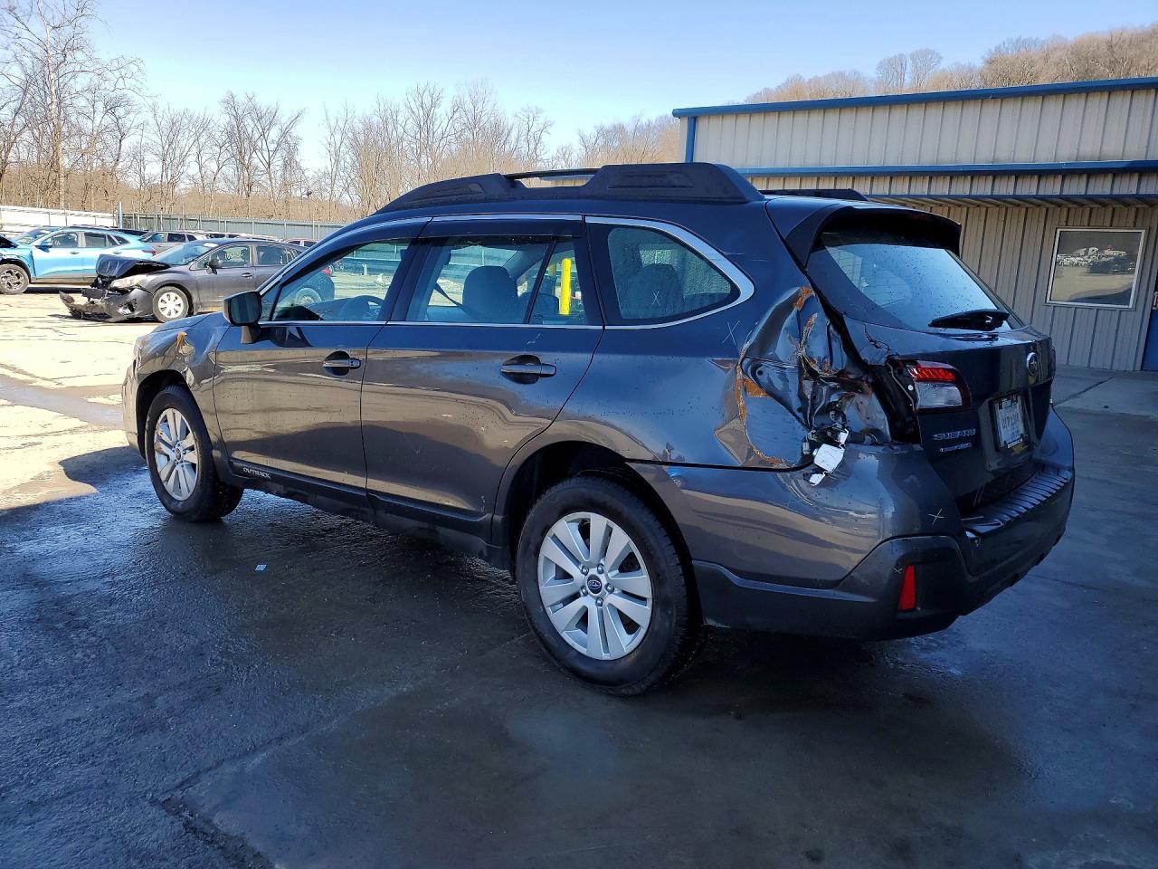 2018 Subaru Outback - Фото 2