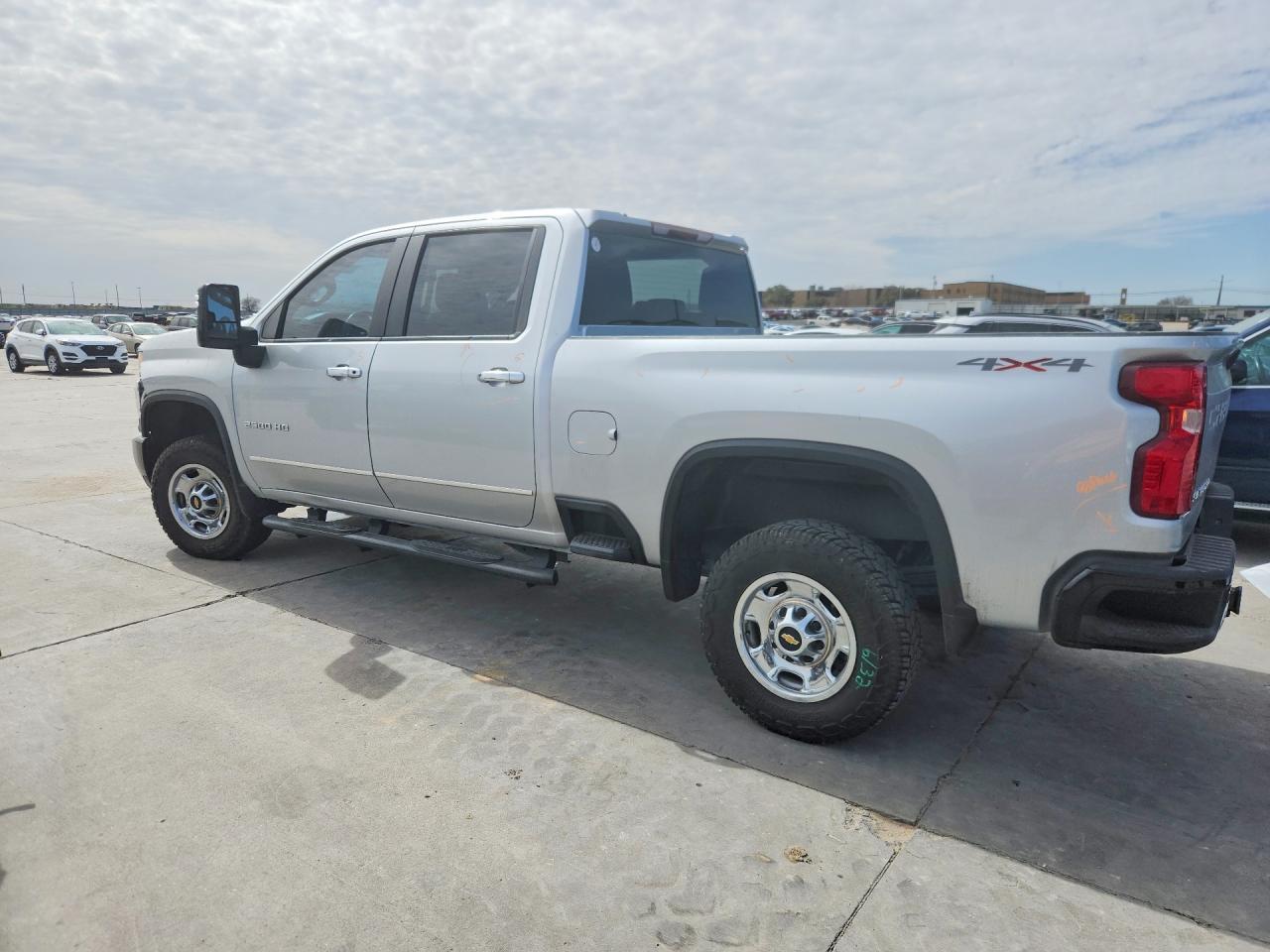 2020 Chevrolet Silverado K2500 Heavy Duty - Image 2