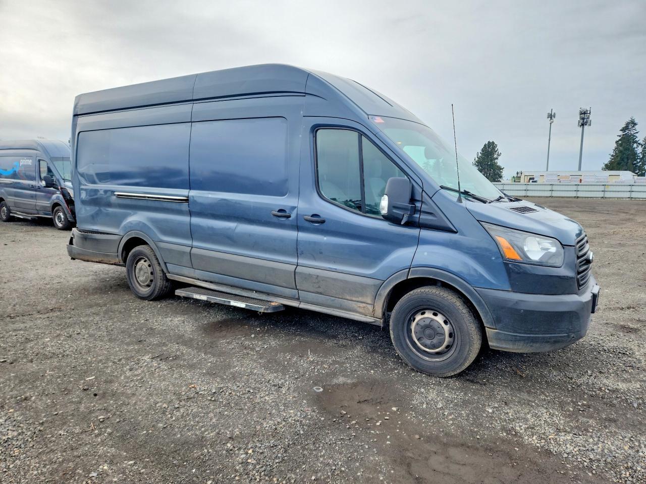 2019 Ford Transit 250 Delivery Van - Фото 4