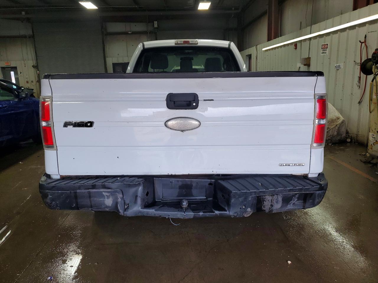 2012 Ford F150 - Фото 6