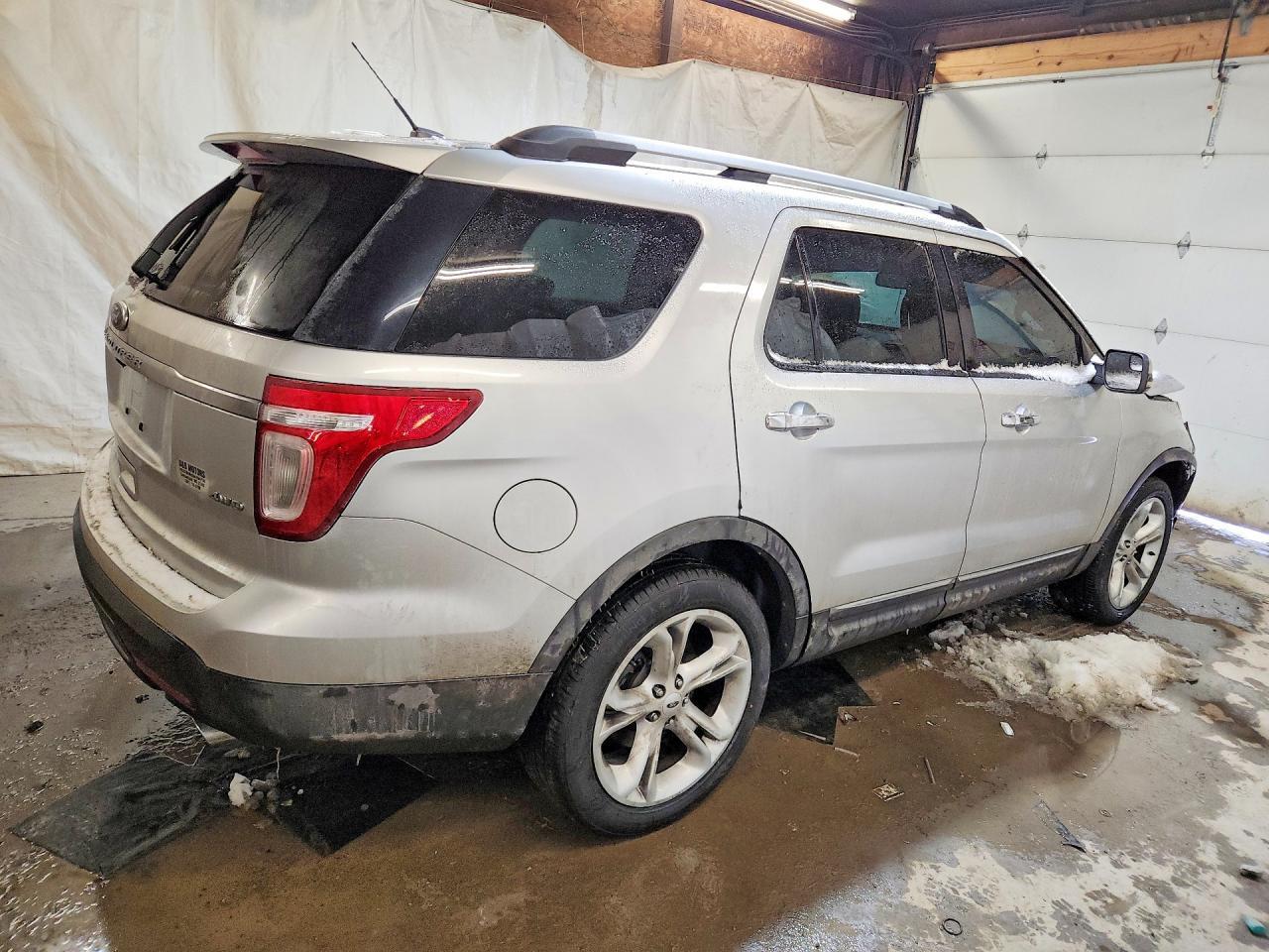 2012 Ford Explorer Limited - Image 3