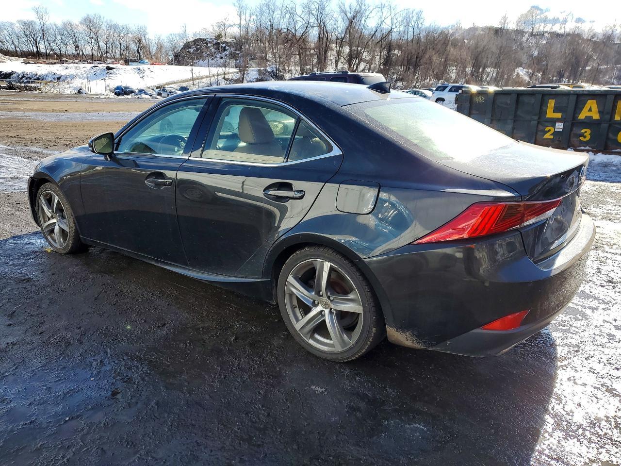 2017 Lexus Is 300 - Image 2