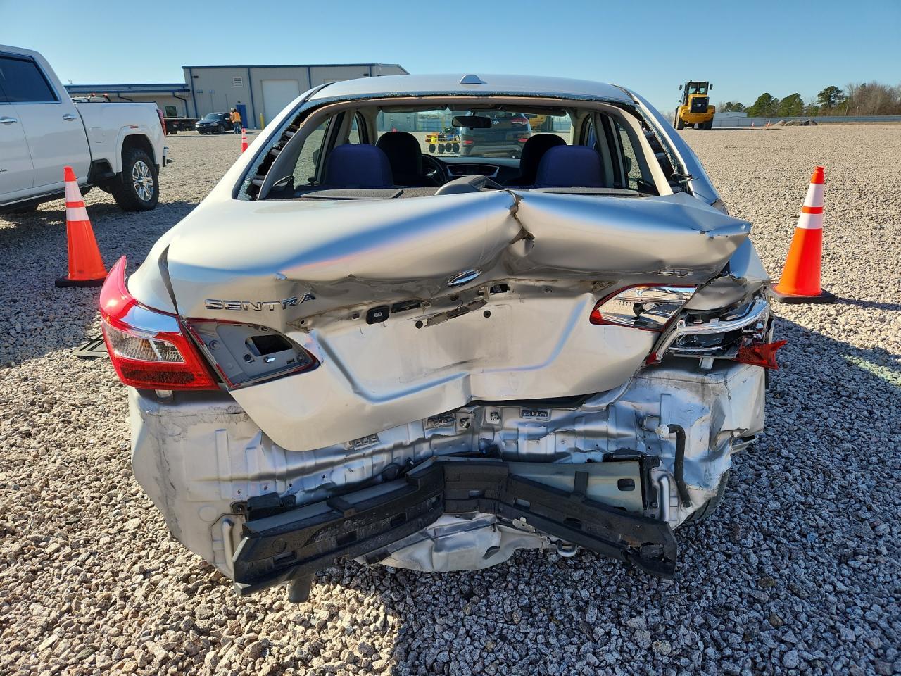 2016 Nissan Sentra S - Фото 6