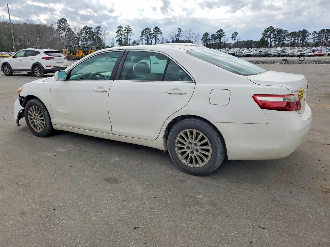 2008 Toyota Camry Ce - Image 2