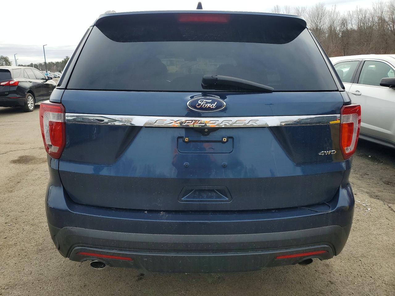 2016 Ford Explorer - Фото 6