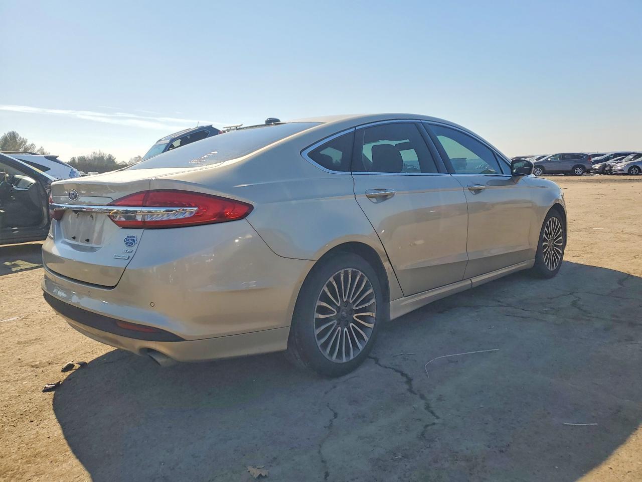 2017 Ford Fusion Se - Фото 3