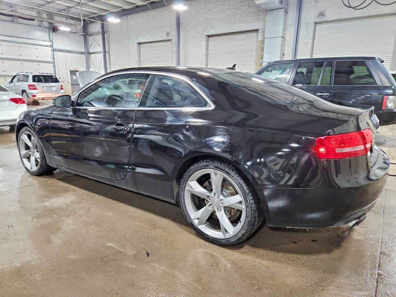 2012 Audi A5 Premium Plus - Фото 2